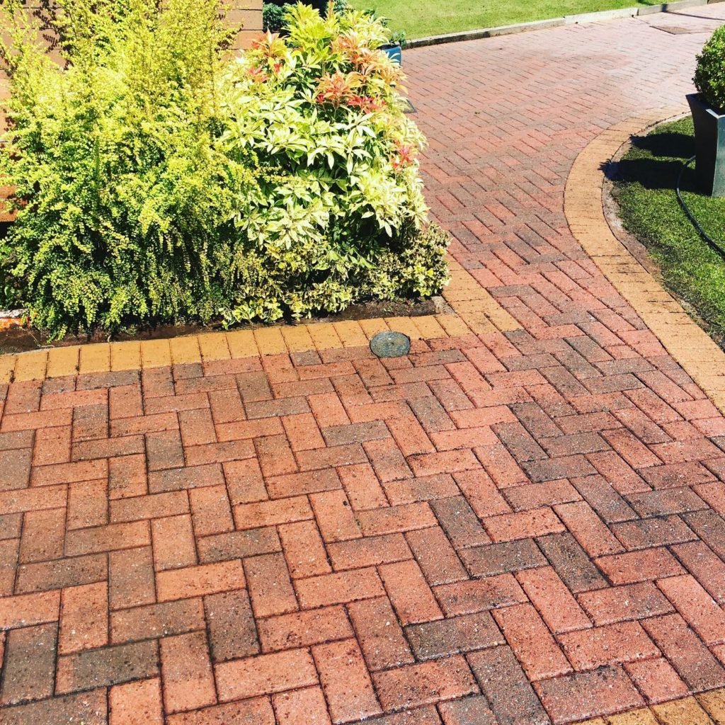 Monoblock driveway pressure washed in Glenmavis — finished monoblock driveway