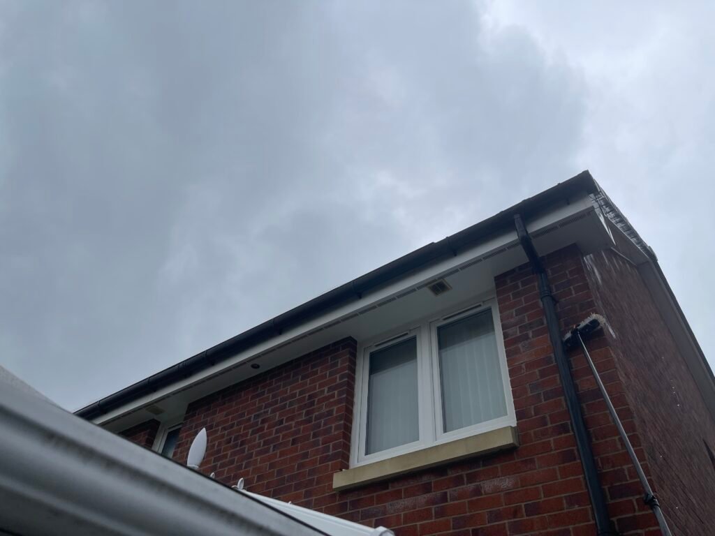 Fascia, Soffit or Bargeboard? A Plain-English Guide for Airdrie Homeowners 1
