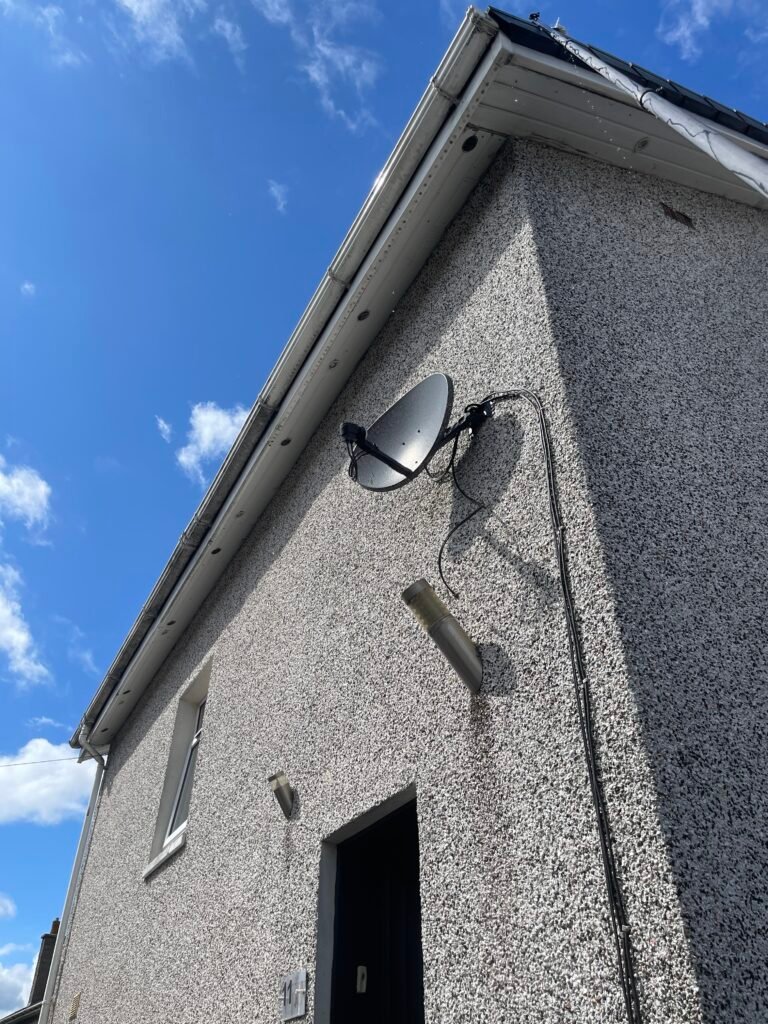 Emergency Gutter Cleaning Airdrie: What to Do After a Storm 2 Emergency Gutter Cleaning Airdrie: What to Do After a Storm 2